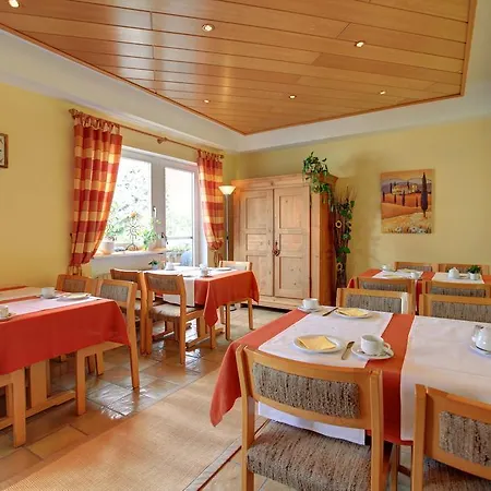 Hotel Ricci Rust